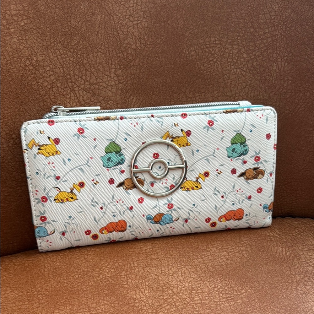 Loungefly Pokémon White Wallet
